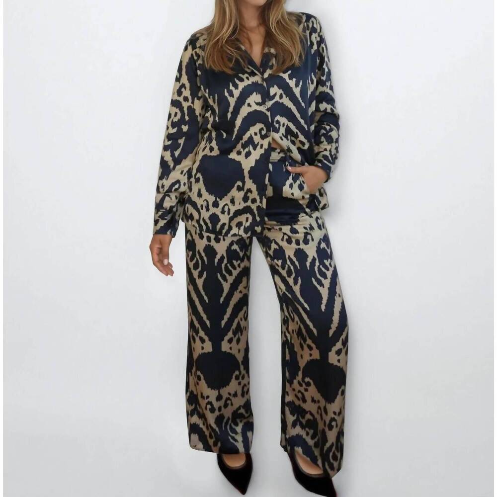 NEW NIBI MTK cabo button down shirt in navy ikat